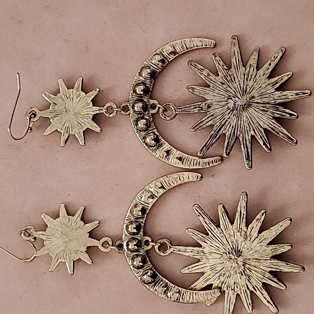 Star & Moon boho inspired earings. - Picture 4 of 4